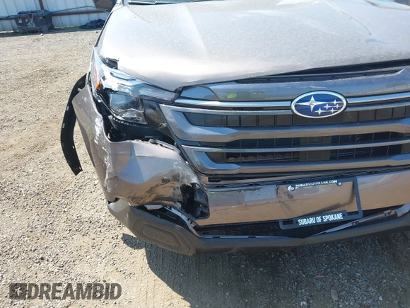 2025 Subaru Forester Premium with VIN JF2SLDDC1SH572986, listed as a IAAI auction lot 42517134 with 313 mi miles and . Bid and sale history available at DreamBid. Image 6.