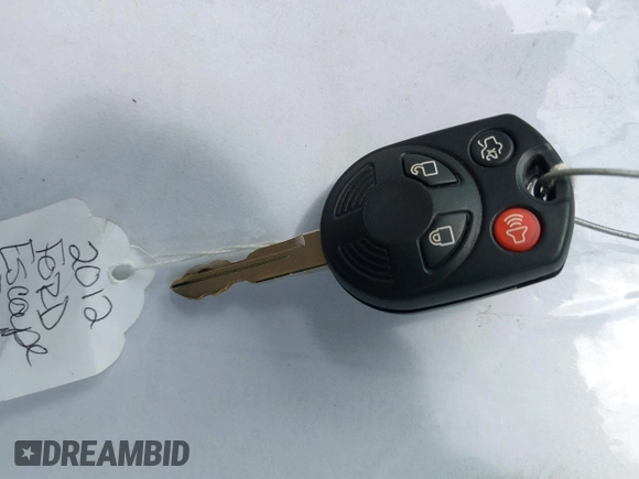 2012 Ford Escape Limited с VIN 1FMCU0E76CKB28576, выставлен на аукционе IAAI как лот 39486878 с пробегом Не указан миль и . История ставок и продаж доступна на DreamBid. Изображение 11.