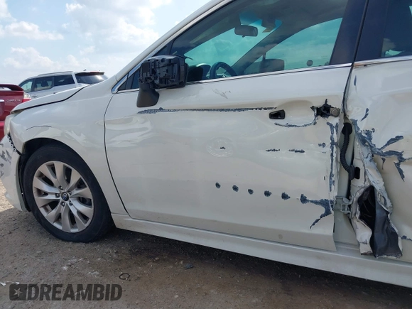 2016 Subaru Legacy Premium с VIN 4S3BNBC63G3040569, выставлен на аукционе IAAI как лот 42326253 с пробегом 116 844 миль миль и . История ставок и продаж доступна на DreamBid. Изображение 17.