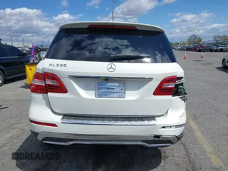 2015 Mercedes-Benz M 350 with VIN 4JGDA5JB9FA518473, listed as a IAAI auction lot 41947228 with 93,918 mi miles and . Bid and sale history available at DreamBid. Image 18.