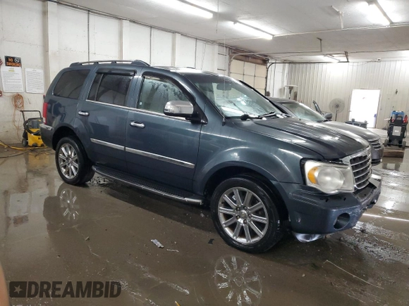 2007 Chrysler Aspen Limited z VIN 1A8HW58217F571615, wystawiony jako Copart lot #53906255 z przebiegiem 238 156 mil mil oraz Szkody całkowita. Historia ofert i sprzedaży dostępna na DreamBid. Obrazek 4.