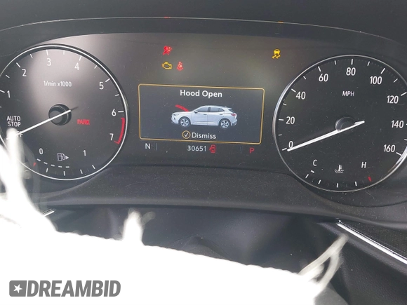 2021 Buick Envision Preferred with VIN LRBAZLR49MD101276, listed as a IAAI auction lot 40901895 with 30,651 mi miles and . Bid and sale history available at DreamBid. Image 7.