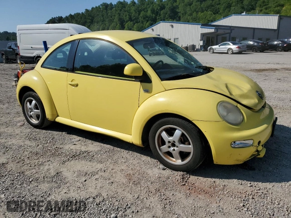 1999 Volkswagen Beetle GLS with VIN 3VWCA21C1XM414360, listed as a Copart auction lot 61783495 with 140,600 mi miles and Salvage title. Bid and sale history available at DreamBid. Image 4.
