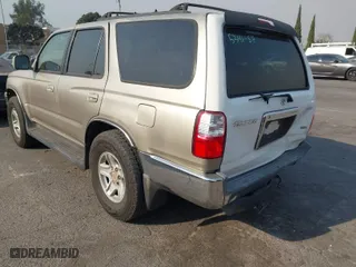 2002 Toyota 4Runner SR5 with VIN JT3GN86RX20223318, listed as a IAAI auction lot 41278810 with 227,064 mi miles. Bid and sale history available at carsss.com. Image 3.