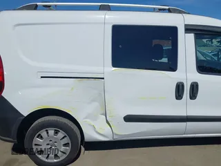2015 Ram ProMaster City Cargo Tradesman z VIN ZFBERFAT2F6A01878, wystawiony jako IAAI lot #42677103 z przebiegiem 86 137 mil mil oraz . Historia ofert i sprzedaży dostępna na DreamBid. Obrazek 17.