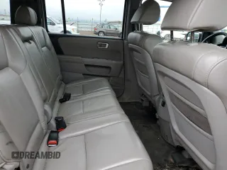 2011 Honda Pilot EX-L z VIN 5FNYF4H5XBB049932, wystawiony jako Copart lot #59227445 z przebiegiem 217 840 mil mil oraz Czysty tytuł • Clean title. Historia ofert i sprzedaży dostępna na DreamBid. Obrazek 11.