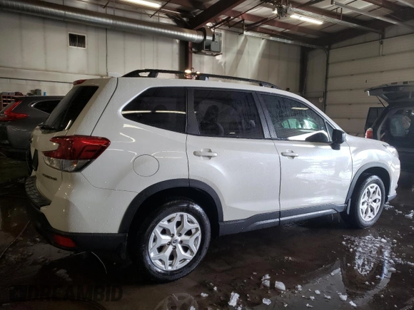 2023 Subaru Forester with VIN JF2SKACC9PH403857, listed as a Copart auction lot 44797045 with 23,552 mi miles and Salvage title. Bid and sale history available at DreamBid. Image 3.