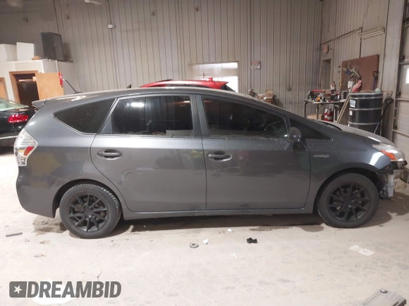 2014 Toyota Prius Two with VIN JTDZN3EU6E3310164, listed as a IAAI auction lot 41807732 with 162,242 mi miles and . Bid and sale history available at DreamBid. Image 12.