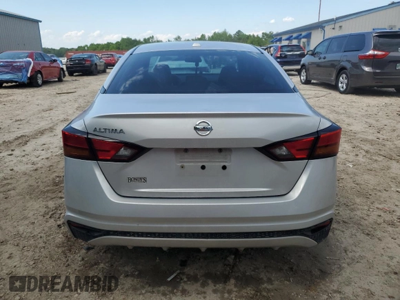 2020 Nissan Altima S with VIN 1N4BL4BV3LC244976, listed as a Copart auction lot 52528535 with 86,568 mi miles and Non repairable. Bid and sale history available at DreamBid. Image 6.
