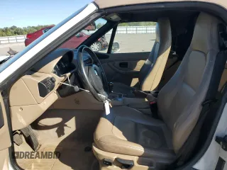 2000 BMW Z3 z VIN WBACH3346YLF44163, wystawiony jako Copart lot #73534514 z przebiegiem 148 254 mil mil oraz Tytuł czysty. Historia ofert i sprzedaży dostępna na DreamBid. Obrazek 7.