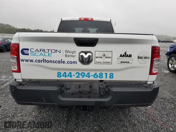 2022 Ram 2500 Tradesman z VIN 3C6UR4CJ2NG200455, wystawiony jako Copart lot #71545564 z przebiegiem 33 839 mil mil oraz Szkoda całkowita • Salvage title. Historia ofert i sprzedaży dostępna na DreamBid. Obrazek 6.