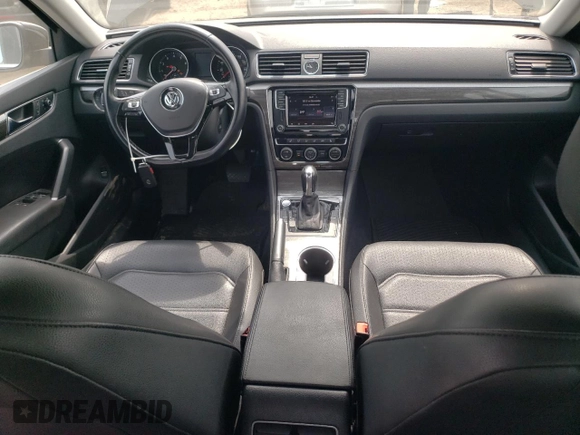 2017 Volkswagen Passat SE with VIN 1VWGT7A36HC063392, listed as a Copart auction lot 60846895 with 153,006 mi miles and Clean title. Bid and sale history available at DreamBid. Image 8.