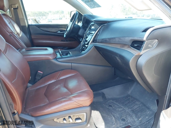 2016 Cadillac Escalade Premium Collection with VIN 1GYS4CKJ8GR418990, listed as a IAAI auction lot 41848378 with 141,354 mi miles. Bid and sale history available at carsss.com. Image 5.