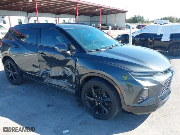 2020 Chevrolet Blazer RS with VIN 3GNKBKRS5LS654306, listed as a IAAI auction lot 40781301 with 116,596 mi miles. Bid and sale history available at carsss.com. Image 1.