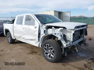 2023 GMC Sierra 1500 SLT z VIN 1GTUUDED4PZ115635, wystawiony jako IAAI lot #41761994 z przebiegiem 71 700 mil mil oraz . Historia ofert i sprzedaży dostępna na DreamBid. Obrazek 1.