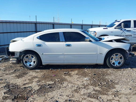 2006 Dodge Charger with VIN 2B3KA43G36H521189, listed as a IAAI auction lot 41417802 with 138,439 mi miles. Bid and sale history available at carsss.com. Image 14.