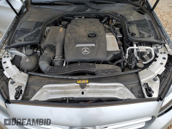 2016 Mercedes-Benz C 300 z VIN 55SWF4JB3GU176843, wystawiony jako Copart lot #57259905 z przebiegiem 87 361 mil mil oraz Szkoda całkowita • Salvage title. Historia ofert i sprzedaży dostępna na DreamBid. Obrazek 11.