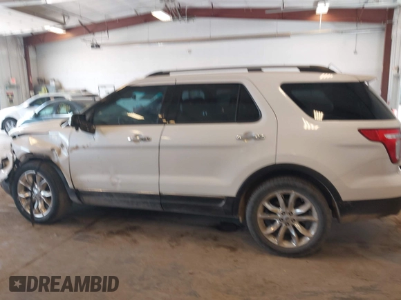 2014 Ford Explorer Limited z VIN 1FM5K7F80EGB71671, wystawiony jako IAAI lot #42280736 z przebiegiem 154 883 mil mil oraz . Historia ofert i sprzedaży dostępna na DreamBid. Obrazek 14.