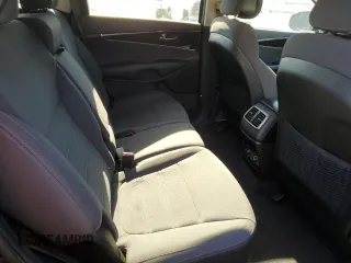 2016 Kia Sorento LX with VIN 5XYPGDA30GG054378, listed as a Copart auction lot 80247624 with 102,495 mi miles and Salvage Title. Bid and sale history available at carsss.com. Image 11.