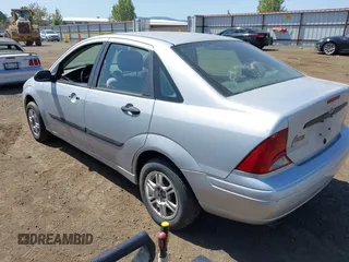 2003 Ford Focus LX with VIN 1FAFP33P73W262234, listed as a IAAI auction lot 42170645 with Not Provided miles and . Bid and sale history available at carsss.com. Image 3.