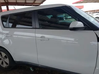 2016 Kia Soul with VIN KNDJN2A21G7263536, listed as a IAAI auction lot 41723415 with 82,764 mi miles. Bid and sale history available at carsss.com. Image 14.