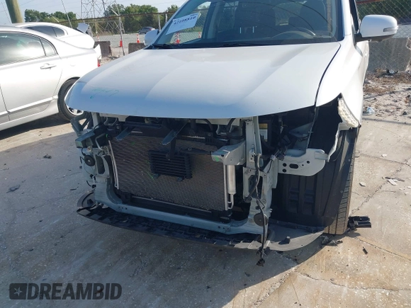 2017 Mitsubishi Outlander SE with VIN JA4AD3A36HZ032374, listed as a IAAI auction lot 42108810 with 89,034 mi miles and . Bid and sale history available at DreamBid. Image 6.
