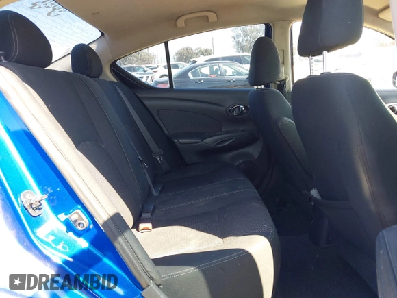 2015 Nissan Versa SV with VIN 3N1CN7AP4FL951822, listed as a IAAI auction lot 41842071 with 202,107 mi miles. Bid and sale history available at carsss.com. Image 8.