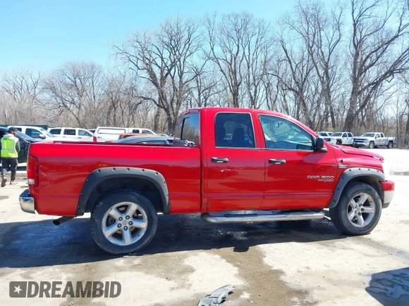 2006 Dodge 1500 SLT with VIN 1D7HU18266S679388, listed as a IAAI auction lot 41792806 with 207,161 mi miles. Bid and sale history available at carsss.com. Image 14.