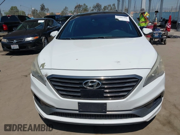 2015 Hyundai Sonata Sport with VIN 5NPE34ABXFH195251, listed as a IAAI auction lot 42002496 with 142,381 mi miles and . Bid and sale history available at carsss.com. Image 12.