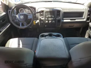 2017 Ram 2500 Tradesman z VIN 3C6UR5HLXHG740401, wystawiony jako Copart lot #53829405 z przebiegiem 171 730 mil mil oraz Szkoda całkowita • Salvage title. Historia ofert i sprzedaży dostępna na DreamBid. Obrazek 8.