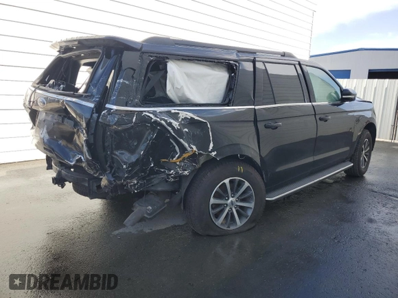 2020 Ford Expedition Max XLT with VIN 1FMJK1HT5LEA04518, listed as a Copart auction lot 43992195 with 46,612 mi miles and Non Repairable. Bid and sale history available at DreamBid. Image 3.
