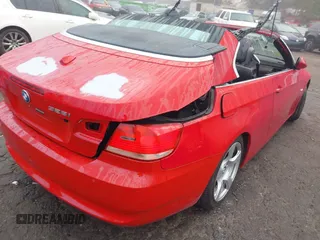2007 BMW 3 Series 328i z VIN WBAWL13547PX15747, wystawiony jako IAAI lot #40811795 z przebiegiem 99 272 mil mil oraz . Historia ofert i sprzedaży dostępna na DreamBid. Obrazek 18.