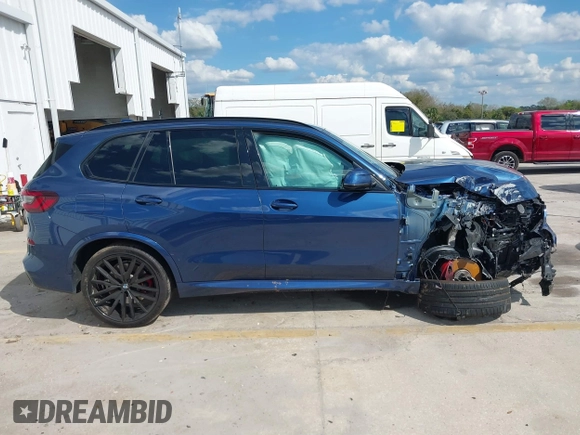 2021 BMW X5 sDrive40i with VIN 5UXCR4C04M9F71290, listed as a IAAI auction lot 41684530 with 1 mi miles. Bid and sale history available at carsss.com. Image 13.