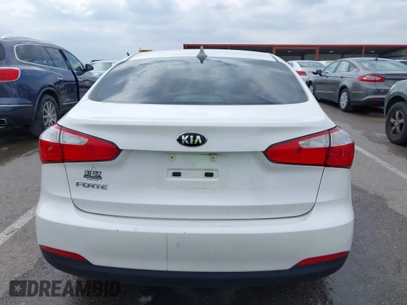 2015 Kia Forte LX with VIN KNAFX4A69F5421840, listed as a IAAI auction lot 42019236 with 147,847 mi miles. Bid and sale history available at carsss.com. Image 16.