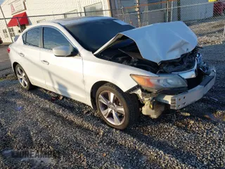 2013 Acura ILX Tech Pkg with VIN 19VDE1F74DE012963, listed as a IAAI auction lot 41570752 with 163,441 mi miles. Bid and sale history available at carsss.com. Image 1.