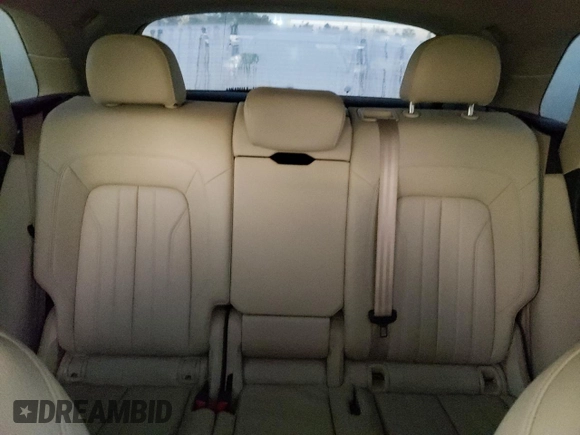 2019 Audi Q5 Premium with VIN WA1ANAFY8K2118873, listed as a Copart auction lot 70030672 with 37,486 mi miles. Bid and sale history available at carsss.com. Image 10.