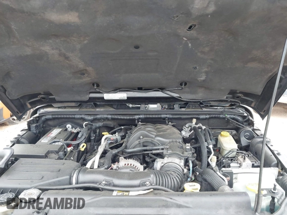 2015 Jeep Wrangler Unlimited Rubicon with VIN 1C4BJWFG7FL688728, listed as a IAAI auction lot 42054304 with 100,152 mi miles and . Bid and sale history available at DreamBid. Image 10.