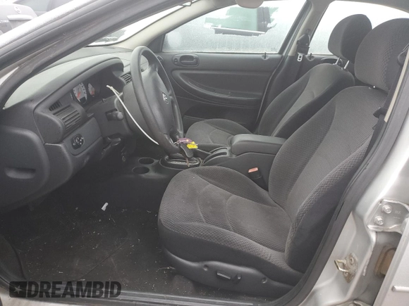 2006 Dodge Stratus SXT z VIN 1B3EL46X06N127823, wystawiony jako Copart lot #86855884 z przebiegiem 120 660 mil mil oraz Szkoda całkowita • Salvage title. Historia ofert i sprzedaży dostępna na DreamBid. Obrazek 7.