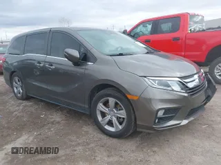 2019 Honda Odyssey EX-L with VIN 5FNRL6H78KB119261, listed as a IAAI auction lot 41224391 with 92,821 mi miles. Bid and sale history available at carsss.com. Image 1.