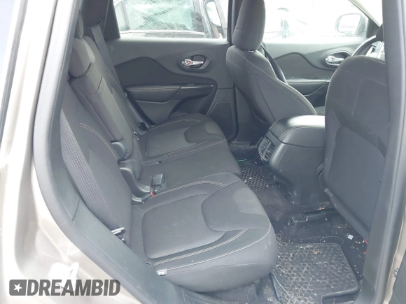 2016 Jeep Cherokee Latitude with VIN 1C4PJLCS4GW347218, listed as a IAAI auction lot 41651285 with 95,169 mi miles. Bid and sale history available at carsss.com. Image 8.
