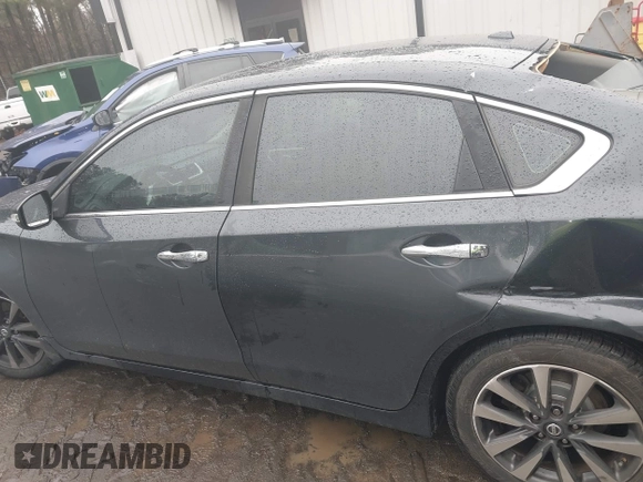 2016 Nissan Altima SR with VIN 1N4AL3AP0GC176067, listed as a IAAI auction lot 41569305 with 169,109 mi miles and . Bid and sale history available at DreamBid. Image 14.