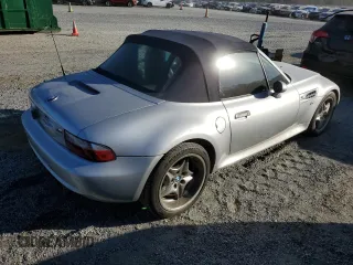 2002 BMW M3 z VIN 5UMCL93492LJ82639, wystawiony jako Copart lot #75557074 z przebiegiem 122 484 mil mil oraz Nie do naprawy. Historia ofert i sprzedaży dostępna na DreamBid. Obrazek 3.