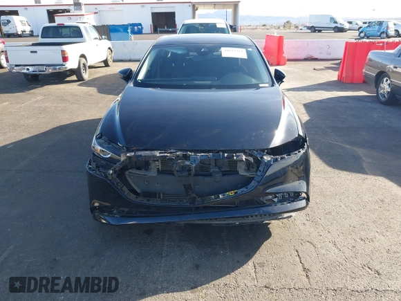 2021 Mazda 3 S z VIN JM1BPAAL8M1321402, wystawiony jako IAAI lot #41693911 z przebiegiem 35 144 mil mil oraz . Historia ofert i sprzedaży dostępna na DreamBid. Obrazek 13.