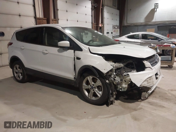 2016 Ford Escape SE with VIN 1FMCU9GX2GUB93968, listed as a IAAI auction lot 41711240 with 153,636 mi miles. Bid and sale history available at carsss.com. Image 1.