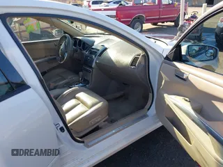 2008 Nissan Maxima 3.5 SL with VIN 1N4BA41E08C835135, listed as a IAAI auction lot 41441523 with 120,368 mi miles. Bid and sale history available at carsss.com. Image 5.