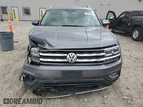 2018 Volkswagen Atlas 3.6L V6 SEL with VIN 1V2MR2CA2JC537460, listed as a Copart auction lot 52799365 with 147,059 mi miles and Non Repairable. Bid and sale history available at carsss.com. Image 5.