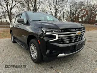 2022 Chevrolet Suburban LT with VIN 1GNSKCKD7NR325453, listed as a Copart auction lot 82482904 with 151,655 mi miles and Clean Title. Bid and sale history available at carsss.com. Image 1.