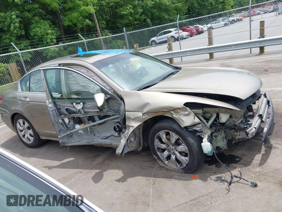 2009 Honda Accord EX with VIN 1HGCP26799A146897, listed as a IAAI auction lot 42307591 with 124,533 mi miles and . Bid and sale history available at DreamBid. Image 14.