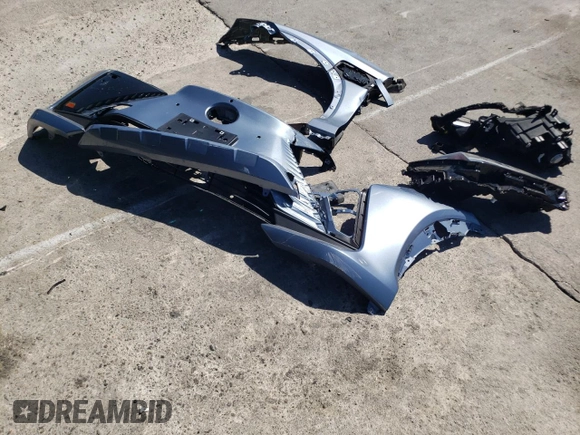 2023 Lexus RZ 450e Premium z VIN JTJAAAAB5PA017059, wystawiony jako Copart lot #48378775 z przebiegiem 11 182 mil mil oraz Szkoda całkowita • Salvage title. Historia ofert i sprzedaży dostępna na DreamBid. Obrazek 13.