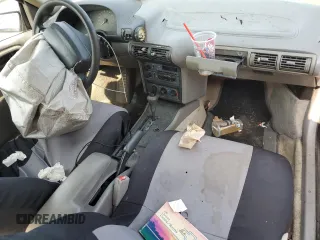 1995 Chevrolet Beretta z VIN 1G1LV1549SY323735, wystawiony jako Copart lot #67389324 z przebiegiem 170 031 mil mil oraz Szkoda całkowita • Salvage title. Historia ofert i sprzedaży dostępna na DreamBid. Obrazek 8.